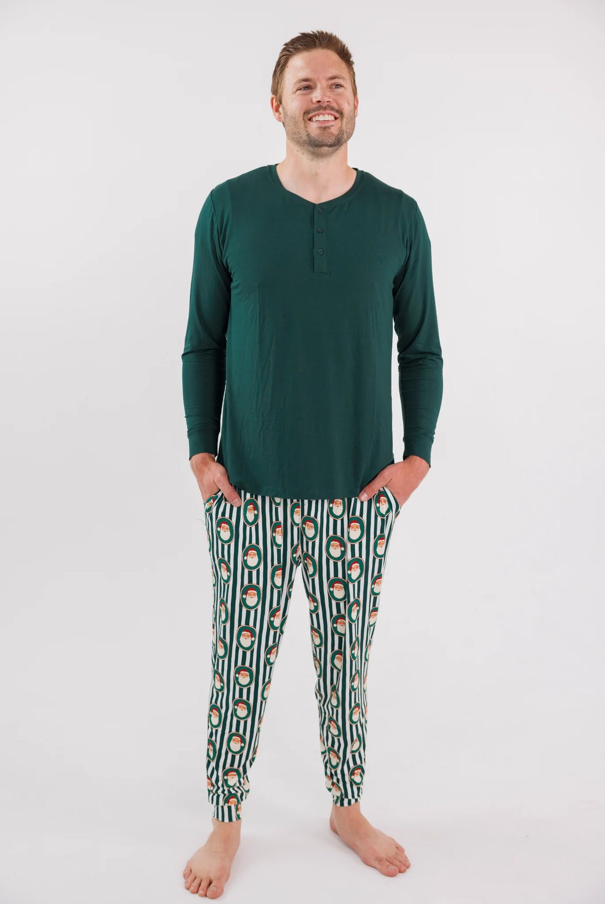 IN MY JAMMERS Green Santa Claus Lane Men's Top