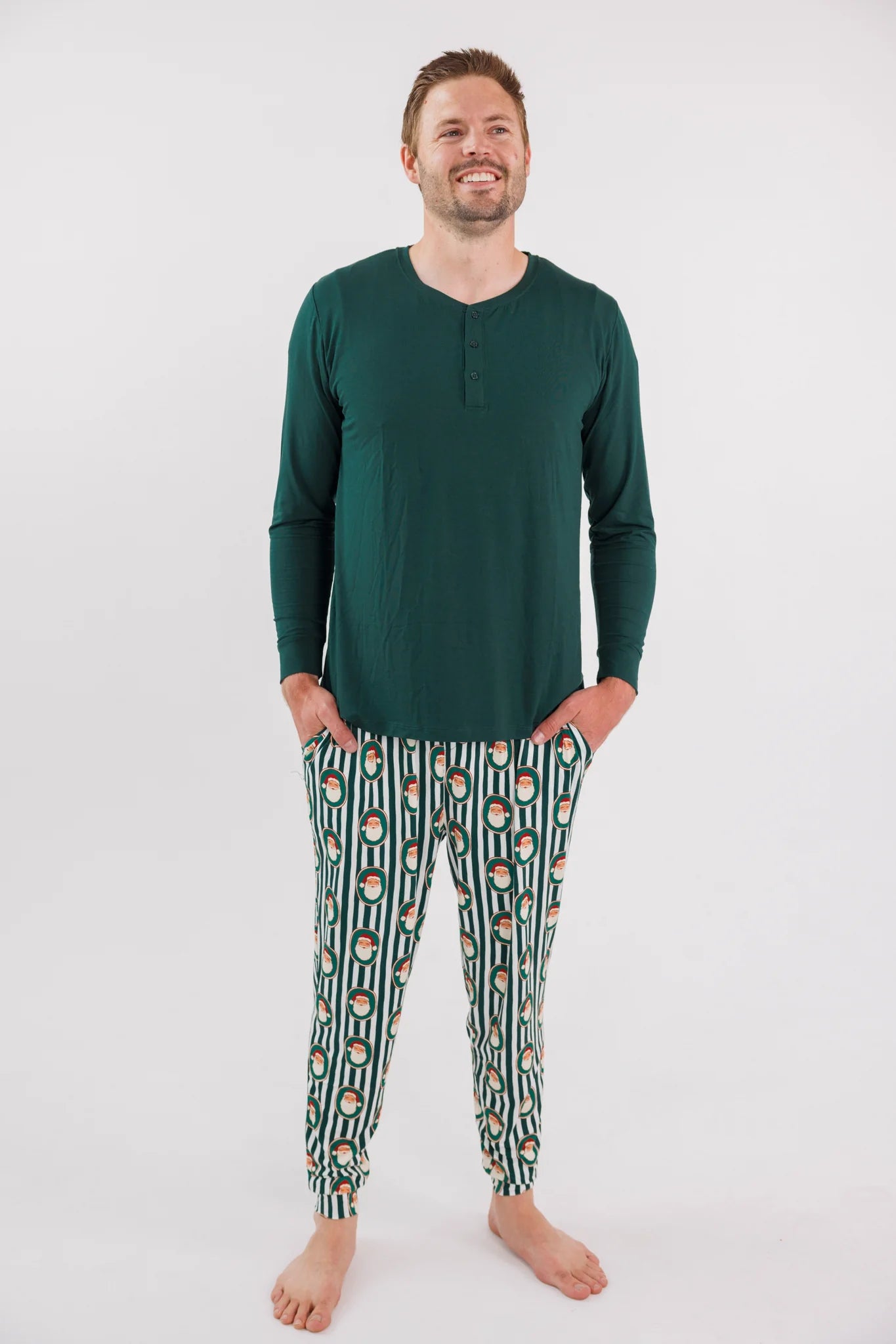 IN MY JAMMERS Green Santa Claus Lane Men's Top
